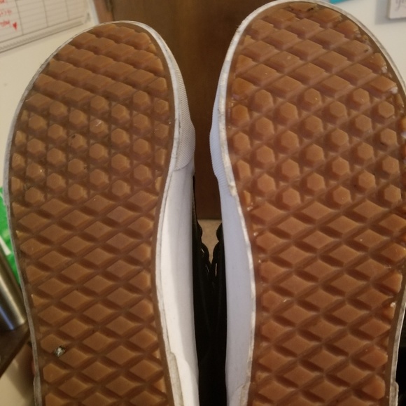 Vans - Picture 3 of 3